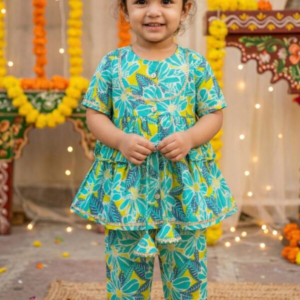 Infant kurti pant set